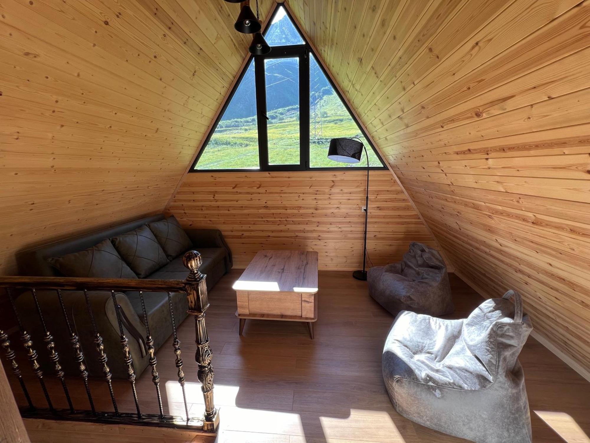 Cozy Home Kazbegi Bagian luar foto